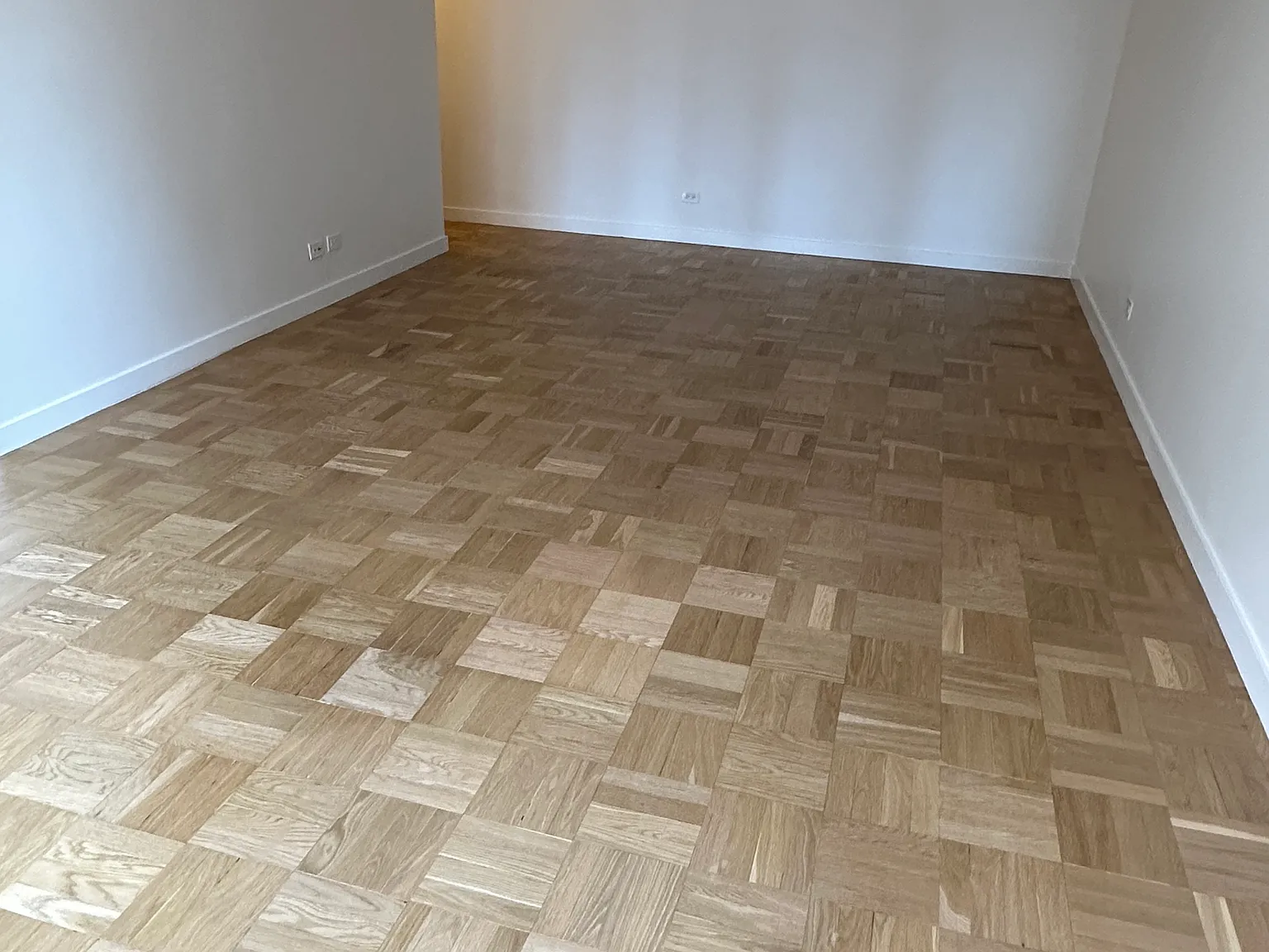 435 East 79th Street — Photo 2