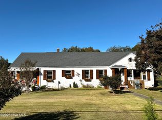 301 Goldsboro St, Pikeville, NC 27863