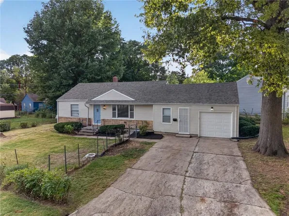 3418 S Home Ave, Independence, MO 64052