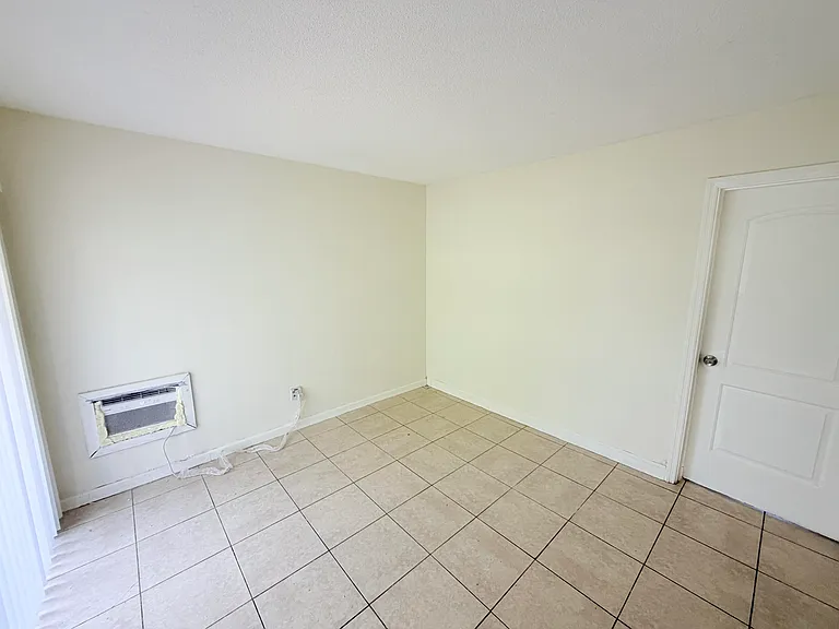 3030 NW 43rd Ter #207 — Photo 6