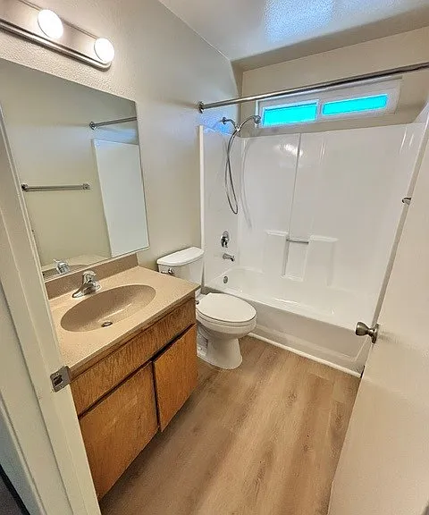 7095 Levant St #6 — Photo 6