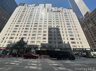 100 W 57th St APT 2G, Manhattan, NY