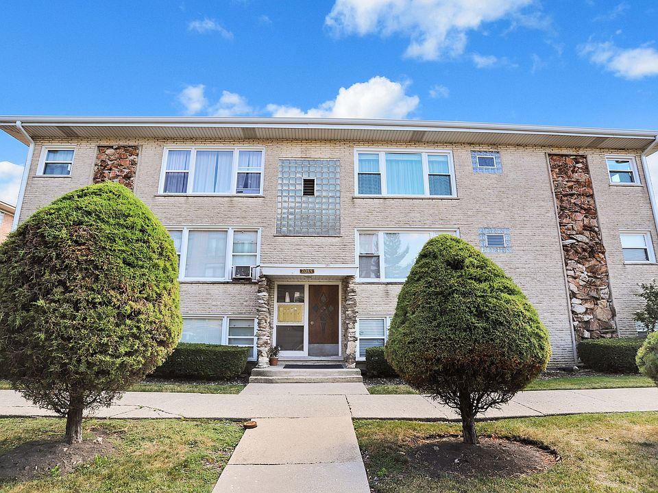 1st image of 7019 W Medill Ave APT 2W