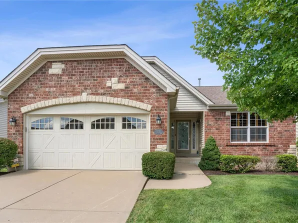 27 Sophie Dr, Dardenne Prairie, MO 63368