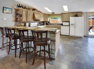 77 Queen City Cir, Parachute, CO 81635