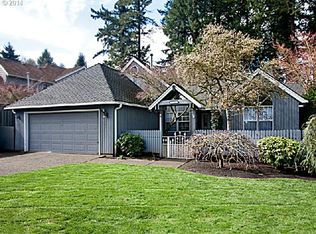 16745 SW Cambridge Dr, Durham, OR 97224