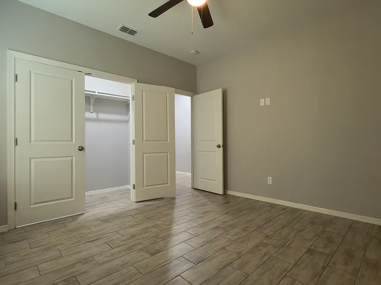 1404 W Heritage Dr #2 — Photo 15