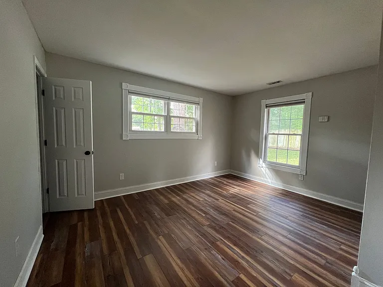 1008 Stillwood Ct — Photo 17