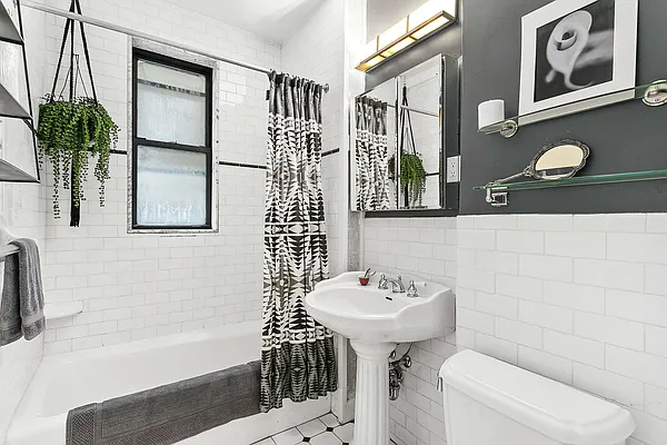 Sold by Compass | media 4