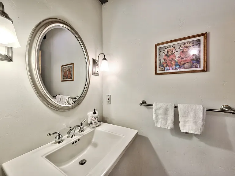 4540 Interlaken Rd — Photo 11