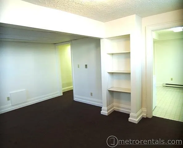 1544 E Broad St — Photo 62