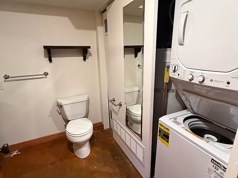 309 N Almond St — Photo 18