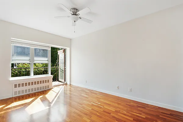 Sold by Compass | media 7