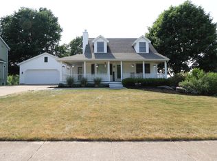 8605 Ridgebluff Dr SW, Byron Center, MI 49315