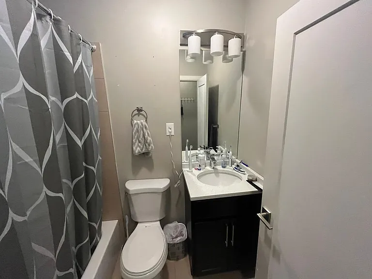 1314 W Schubert Ave #3F — Photo 16