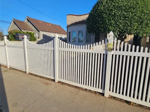 1601 219th St, Torrance, CA 90501
