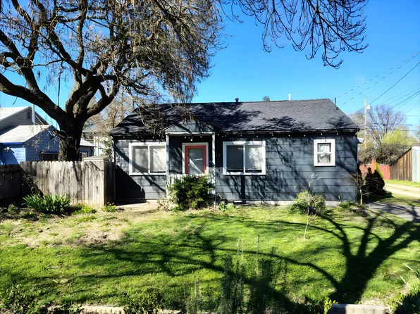 1016 W 12th St, Medford, OR 97501