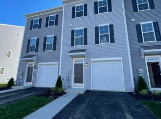 149 Union Ridge Dr, Charles Town, WV 25414