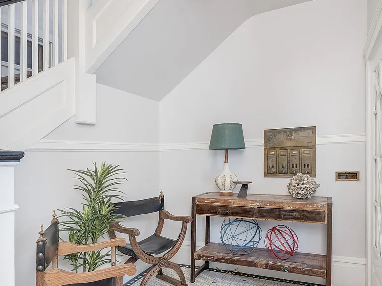 Luxury Spaces — Photo 111