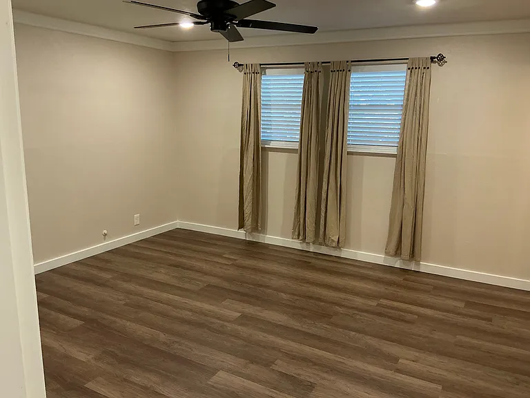5909 Whitman Ave — Photo 18