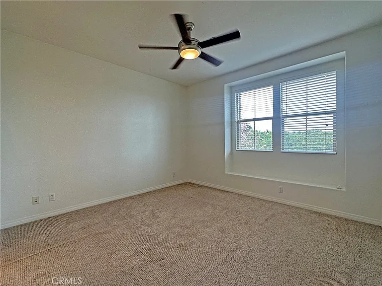 115 Cornell Ave — Photo 16