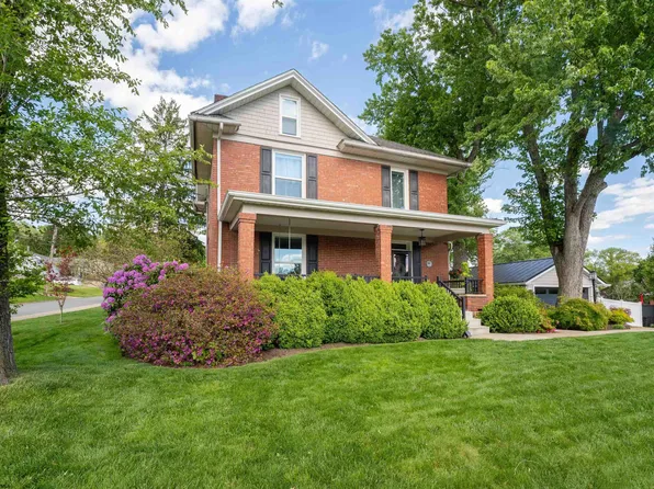 1360 Eastern Ave, Morgantown, WV 26505