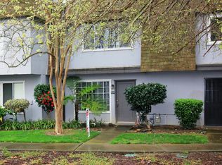8737 Woodman Way APT B, Sacramento, CA 95826