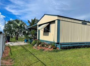 309 Oakmont Ave NW, Moore Haven, FL 33471