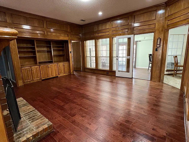 2821 Grand Oak Dr — Photo 7