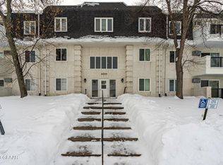 815 Duke Dr APT 409, Grand Forks, ND 58201