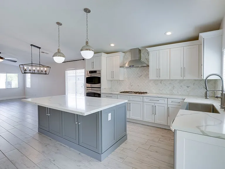 1088 Snow Roof Ave — Photo 1