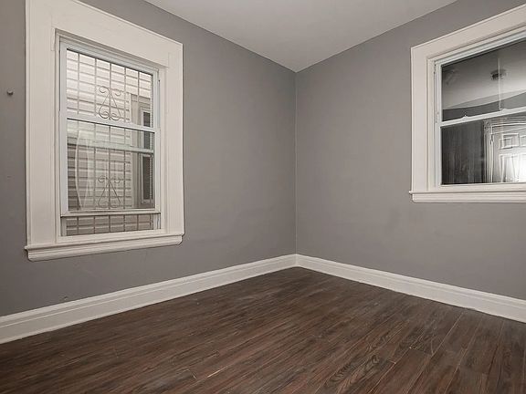 3rd image of 274 S 11th St #5C