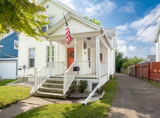 1229 School Ave #A, Oshkosh, WI 54901