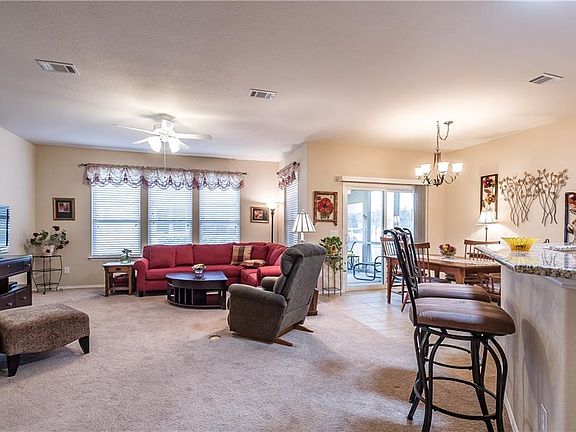 5th image of 1798 Dexter Ln