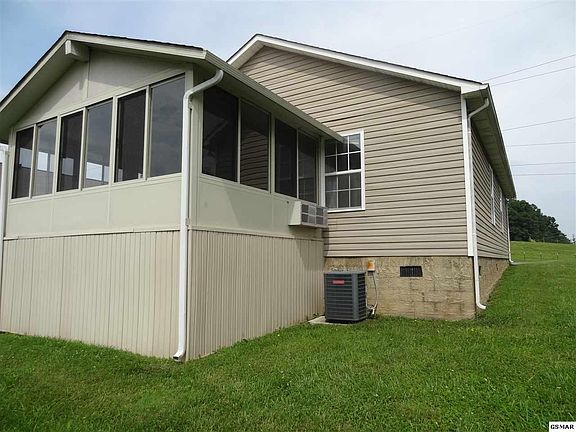 4th image of 1315 William Holt Dr