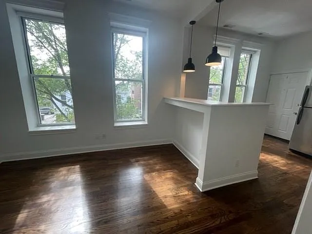 651 N Paulina St #2S — Photo 6