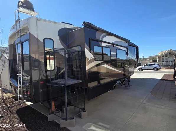 8202 Apache Way #423, Show Low, AZ 85901