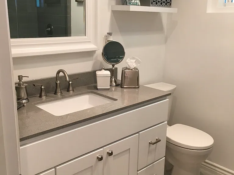 1514 E Rowland Ave — Photo 6