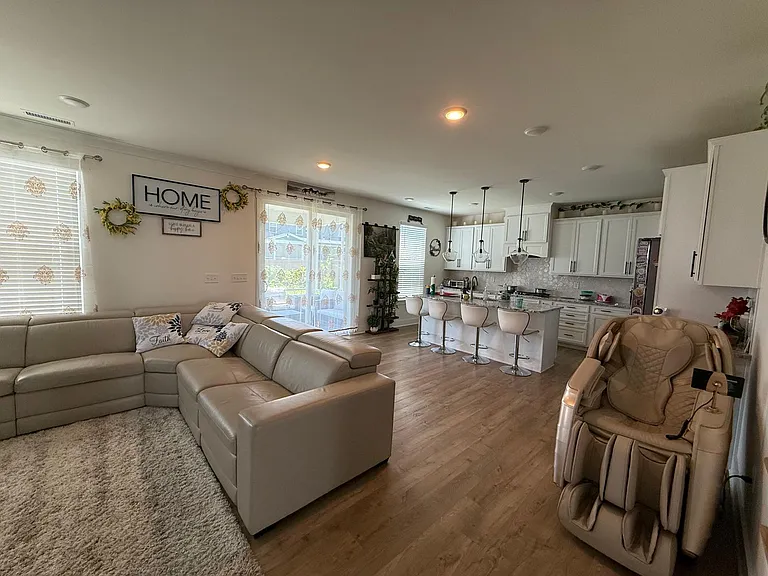 113 Gabbro Pl — Photo 81