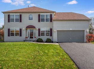 13425 S Sunflower Ct, Plainfield, IL 60585