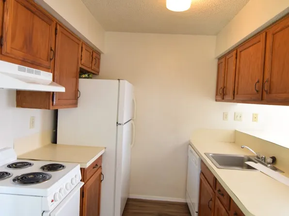 1610 Kelly Dr, Belton, TX 76513