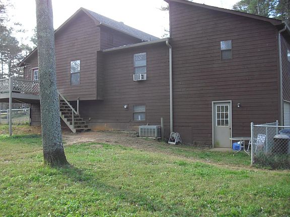 5th image of 605 Stations Dr