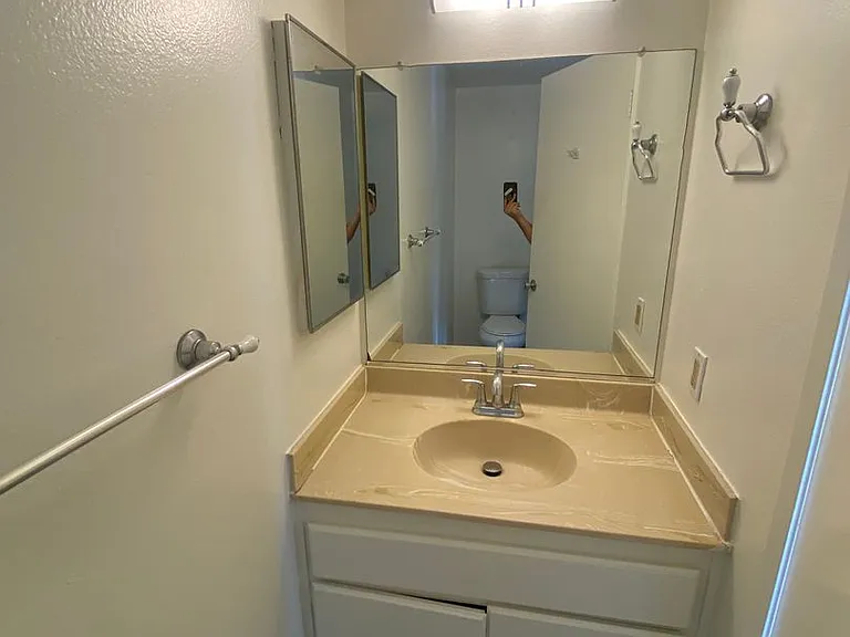 337 Clary Ave — Photo 11