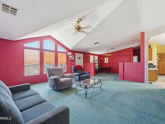 4th image of 2220 S 382ND Avenue