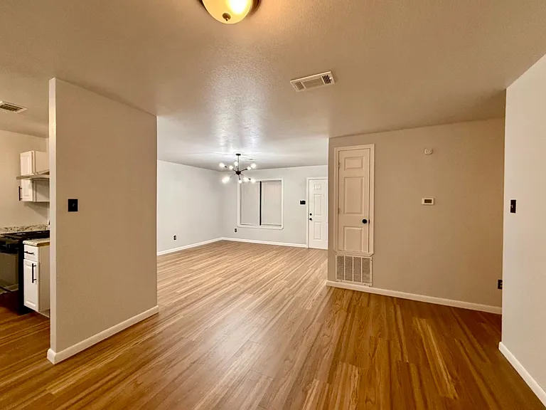 509 Fincher Rd — Photo 4