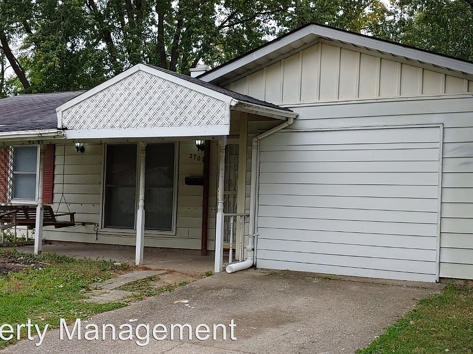 1st image of 3707 N Roseway Ln