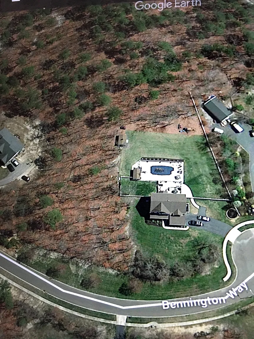 21 Bennington Way photo 1