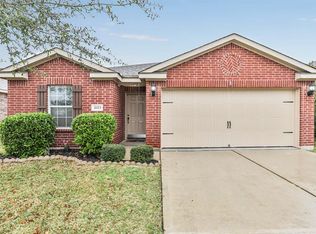 2023 Golden Topaz Dr, Rosharon, TX 77583