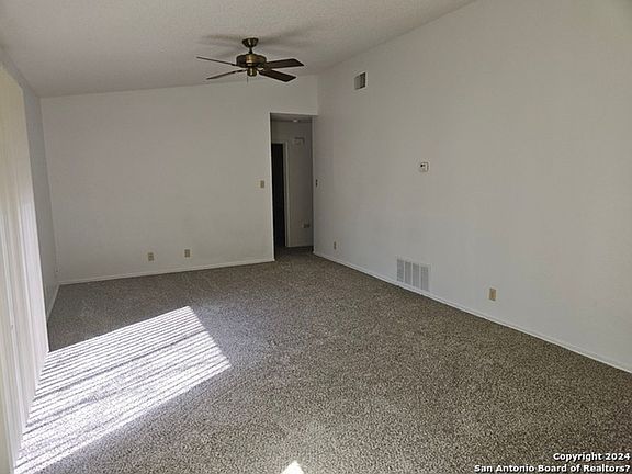 2nd image of 5319 Ashbury Dr