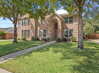 3905 Park Wood Dr, Corinth, TX 76208